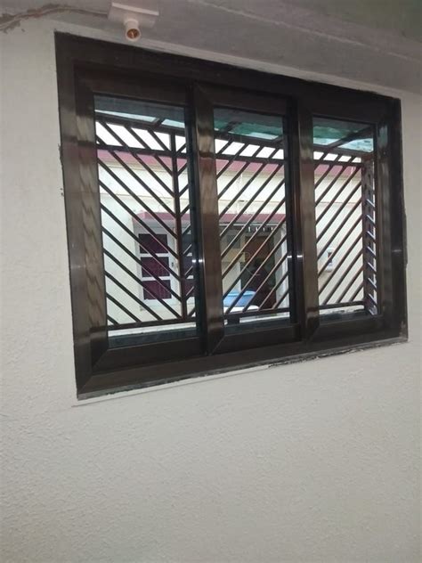 Brown Aluminium Fixed Window At Rs 250 Sq Ft एल्यूमीनियम फिक्स्ड विंडो In Nadiad Id 26440453433