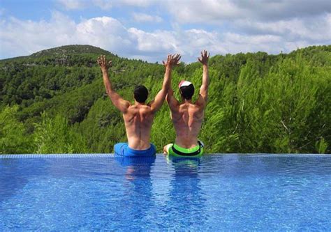 Romantic Marriage Proposal In Paris Gay Nation