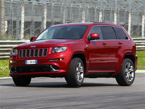 Jeep Grand Cherokee Srt8 Eu Spec Wk2 2012 13 Photos 2048x1536