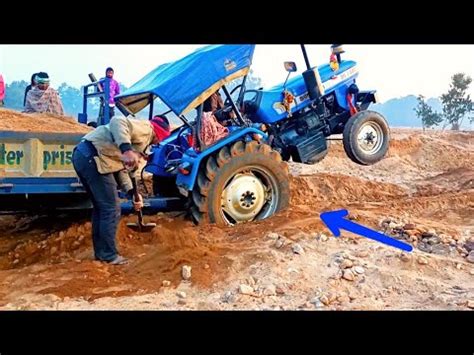 Sonalika Di Iii Tractor Full Loaded Sand Stuck In Deep Mud