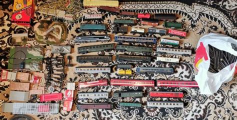 Lot Train Lectrique Ho Jouef Locomotives Voitures Wagons Rails Vintage