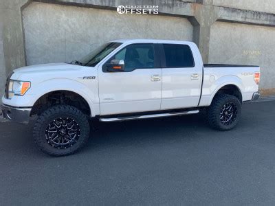 2011 Ford F 150 With 20x10 Hostile Sprocket And Toyo Tires 35x12 5 On