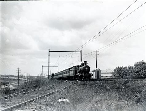 Nswgr C32 Class Locomotive No 3300 Hauling The Caves Express 1929