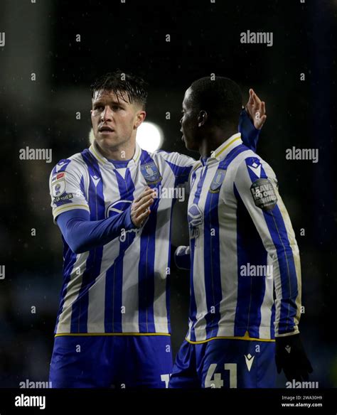 Sheffield Wednesdays Josh Windass Left Celebrates With Djeidi