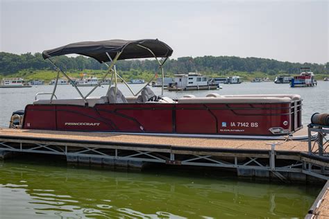 Boat Rentals, Pontoon Rentals, Tritoon Rentals | Saylorville Lake Marina