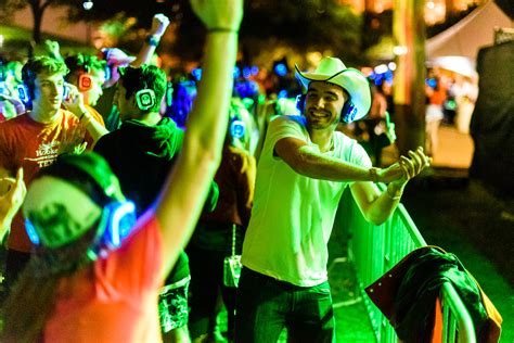 10 Silent Disco Party Ideas - Austin Silent Disco