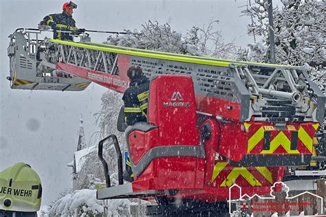 Zahlreiche Eins Tze Wegen Schneefall Freiwillige