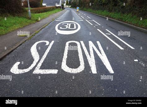 30 Mph Speed Limit Sign Painted On Road Stock Photo 68003098 Alamy