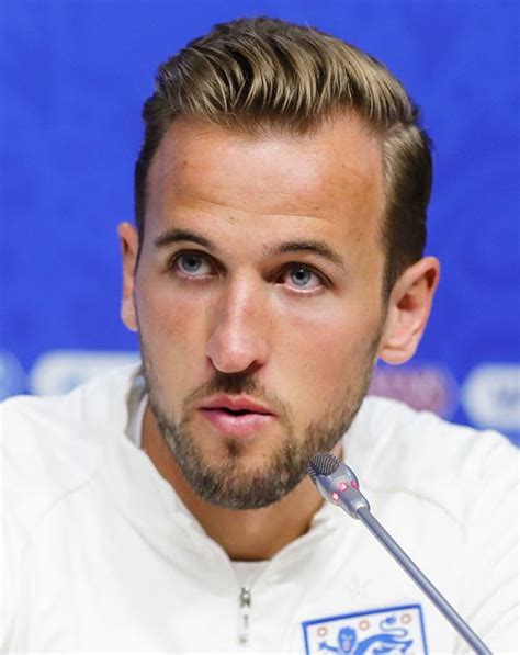 Heres How You Can Get The 5 Best Footballer Hairstyles Out There