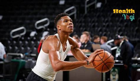 Giannis Antetokounmpo Workout Routine And Diet Plan 2020 Health Yogi