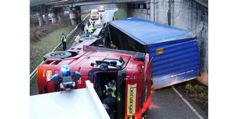 Faits Divers Freyming Merlebach Une Voiture Sencastre Sous Un Poids