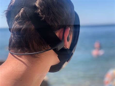 Наушники для плавания Xtrainerz от Aftershokz с костной проводимостью ...
