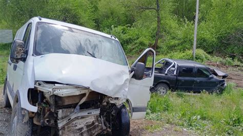 Accidente En La Ruta 40 Dos Camionetas Chocaron De Frente Y Un Hombre