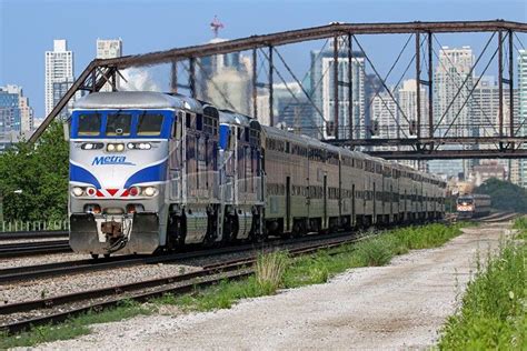 Metra To Create Battery Powered Locomotives For Progress Rail