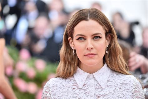 Riley Keough Shares The Last Photo Taken With Mother Lisa Marie Presley