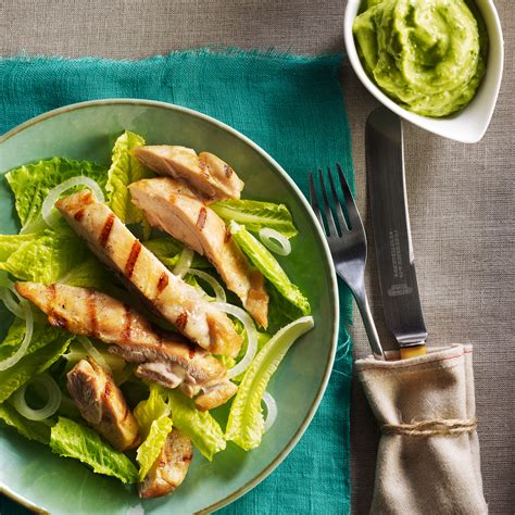 Salade De Poulet à La Crème à Lavocat Et Basilic Le Poulet Du