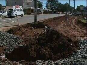 Assistir Boa Noite Paraná Guarapuava Construção de rotatória deixa