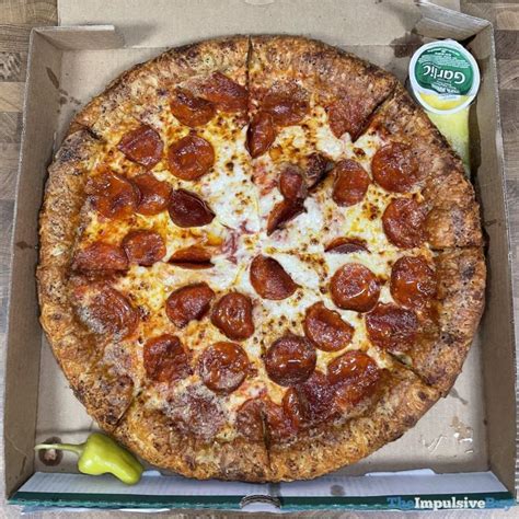 Review Papa Johns Garlic Epic Stuffed Crust Pizza The Impulsive Buy