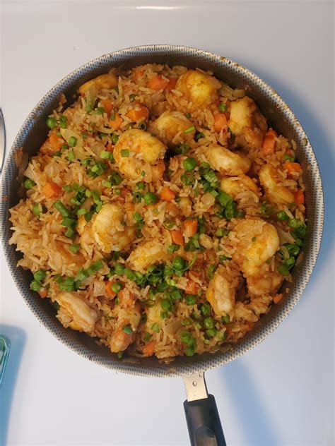 Shrimp Fried Rice How To Cook Like A Pro Chef In Your Home Ruthstar Recipes