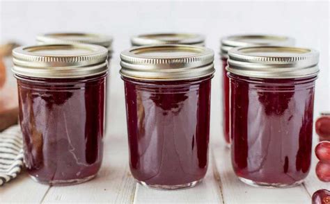 Canning Jam and Jelly: Step by Step Guide to Succes