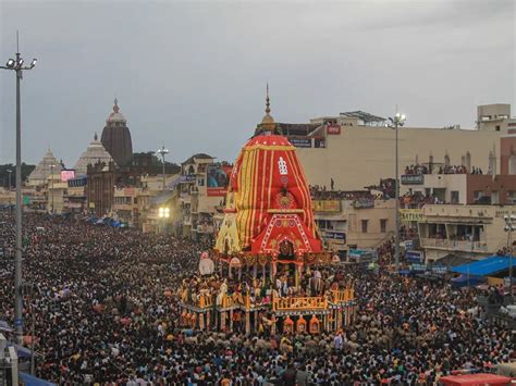 पुरी में भगवान जगन्नाथ की ‘बहुड़ा यात्रा में उमड़े हजारों श्रद्धालु