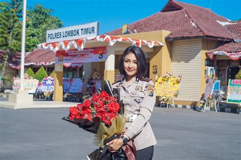 Sosok AKP Rita Yuliana Polwan Cantik Yang Diduga Punya Hubungan