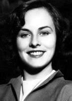 Paulette Goddard Nude 10 Photos And Uncensored Nude Scenes From Movies And TV Shows 18