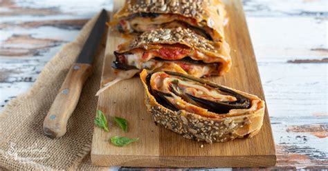 STRUDEL DI MELANZANE Alla Parmigiana Ricetta Strudel Salato