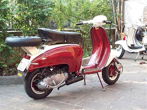 Cutdown Lambretta Vespa Scooter