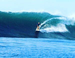 El Sunzal Beach in El Salvador, an excellent surfing spot