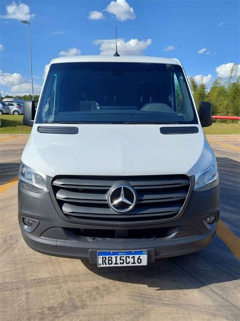 Teste do furgão Mercedes Benz Sprinter Street 315 CDI Força interior