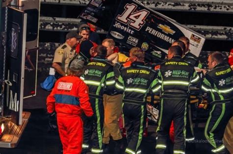 Nascar Star Tony Stewart Has Surgery After Breaking Leg In Sprint Car