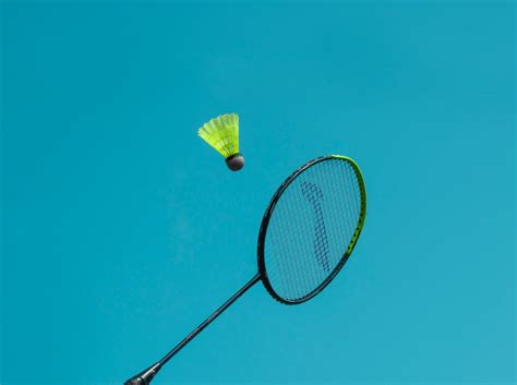 What Is A Badminton Drop Shot A Beginner S Guide To Mastering This