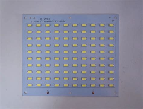 Aluminum Led Flood Light Mcpcb White Copper Thickness 1 Mm At Rs 450