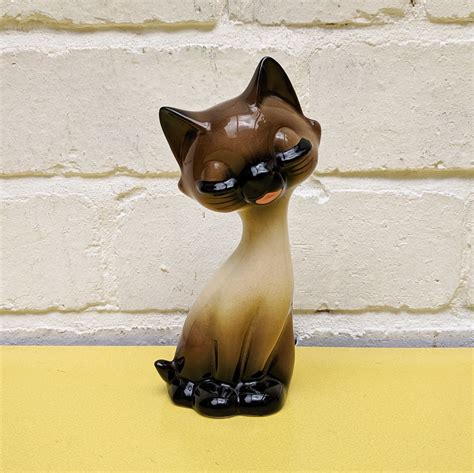 Vintage Kitsch Cat Figurine Ceramic Long Necked Cat Etsy Vintage Kitsch Ceramics Figurines