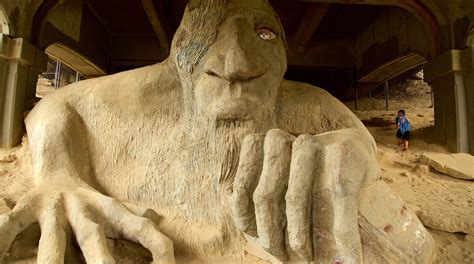 Fremont Troll in Fremont - Tours and Activities | Expedia.ca