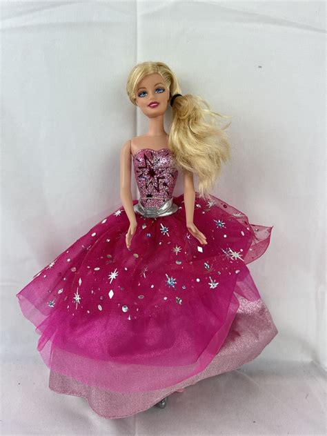 2009 Barbie A Fashion Fairytale Doll 2 In 1 Dress Transforms Lights