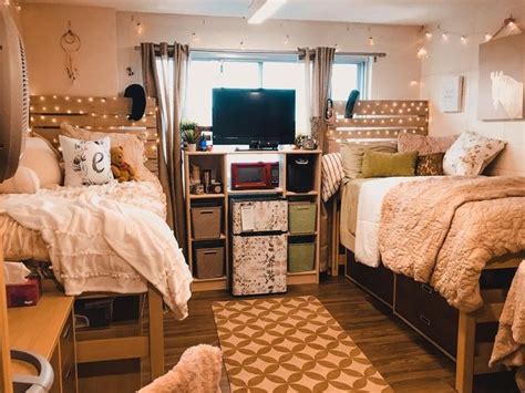 Pinterest Madstev23 College Dorm Room Decor Dorm Room Designs