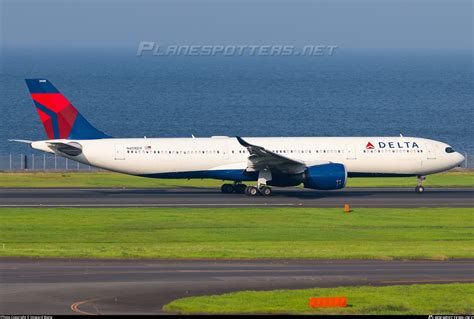 N Dx Delta Air Lines Airbus A Photo By Howard Wang Id