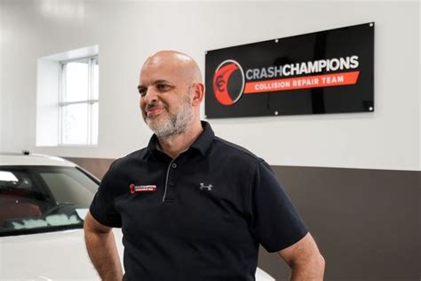 CRASH CHAMPIONS COLLISION REPAIR KANSAS CITY 103RD - Updated March 2025 ...