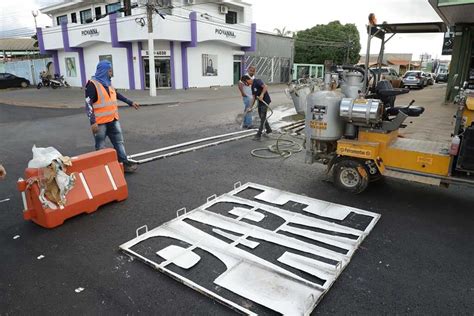 Prefeitura De Porto Velho Intensifica Sinaliza O De Tr Nsito Em