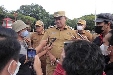 Plt Wali Kota Bekasi Tri Adhianto Himbau Seluruh Aparatur