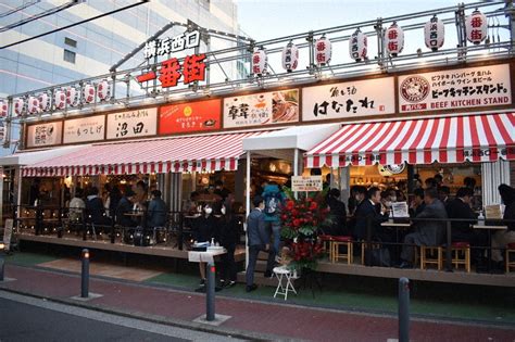 かながわ経済 横浜駅西口、飲み屋横丁誕生 居酒屋や飲食店など7店 光触媒や強力換気扇導入 ／神奈川 毎日新聞