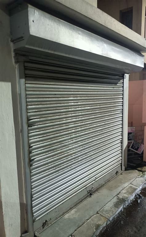 Aluminium Gear Rolling Shutter At Rs Sq Ft Aluminium Automatic