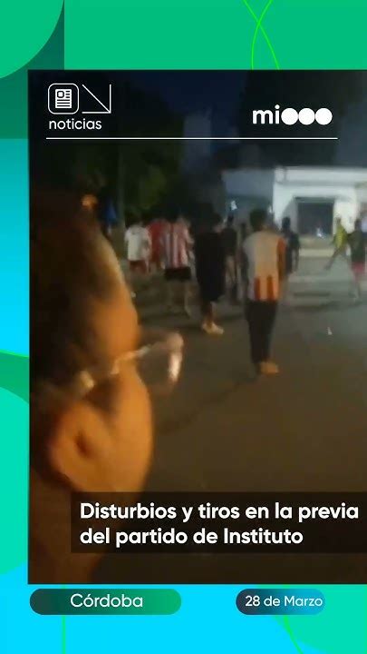 Peleas Tiros Y Botellazos Entre Dos Facciones De La Barra Brava De La Gloria Youtube