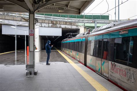 Yüzüncü Yıl Galerisi MARMARAY