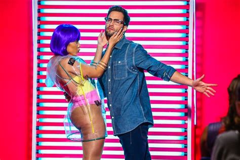 Anitta alcança mais de 100 milhões de visualizações o clipe Na