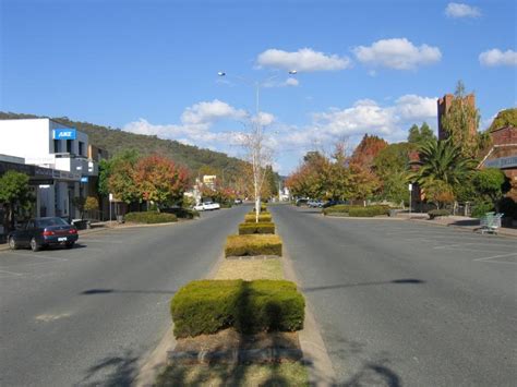 Myrtleford photos - Travel Victoria: accommodation & visitor guide