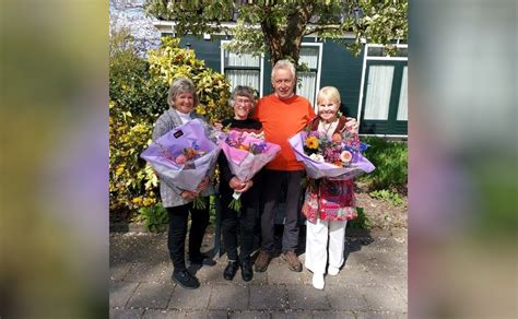 Drie Vrijwilligers Zonnebloem In Het Zonnetje Gezet De Castricummer