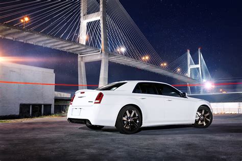 CHRYSLER 300 SRT8 specs & photos - 2011, 2012, 2013, 2014, 2015, 2016 ...